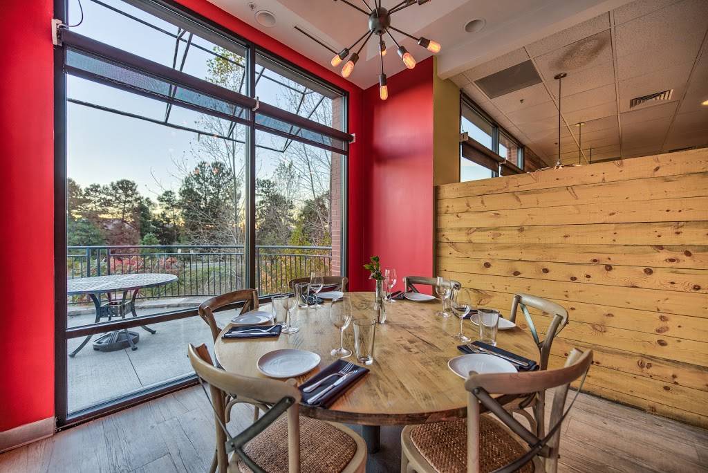 Danielles Scratch Kitchen | restaurant | 872 W Happy Canyon Rd #100, Castle Rock, CO 80108, USA | 3035249788 OR +1 303-524-9788