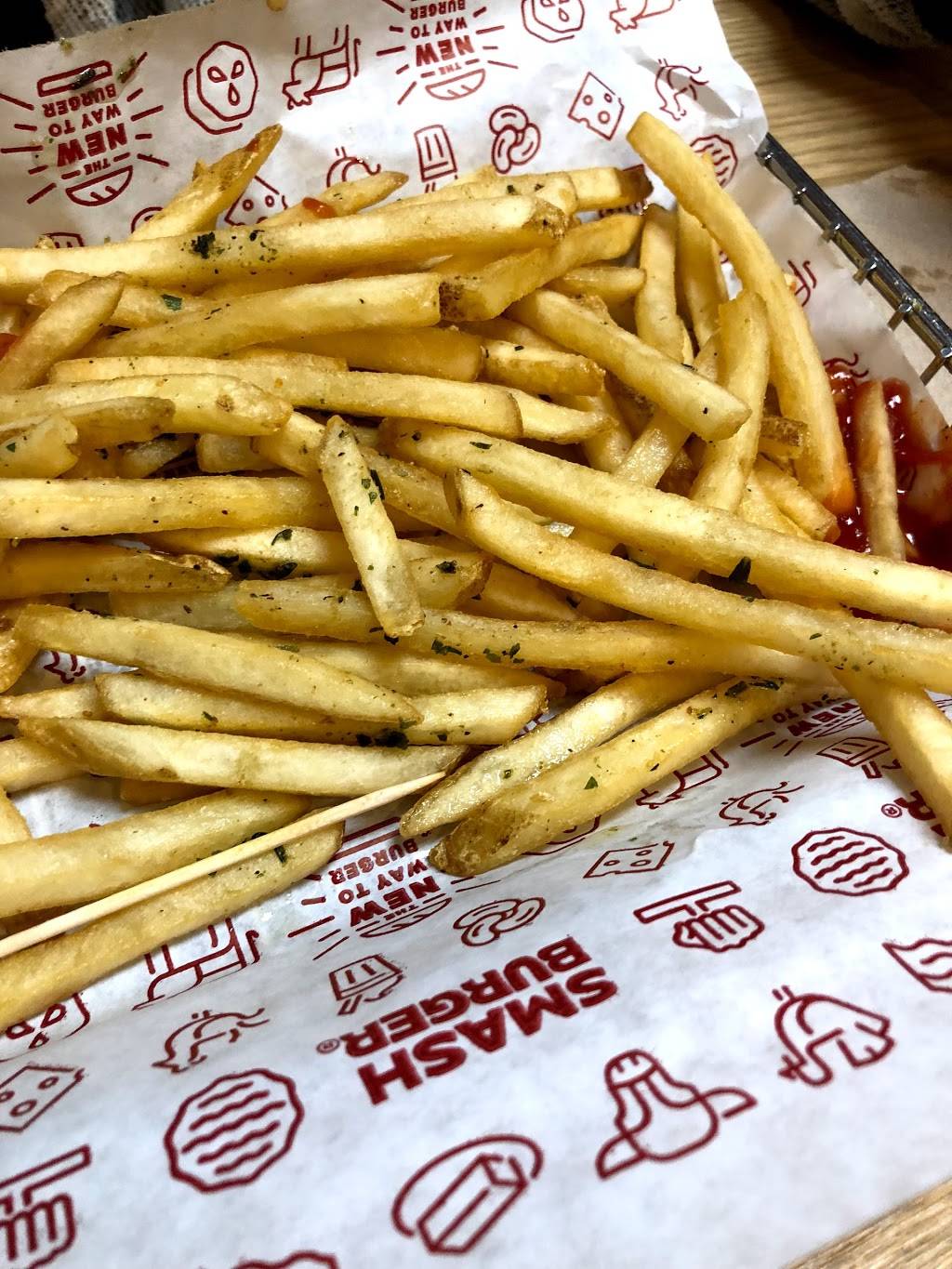 Smashburger | restaurant | 2550 E Harmony Rd #100, Fort Collins, CO 80528, USA | 9707443700 OR +1 970-744-3700