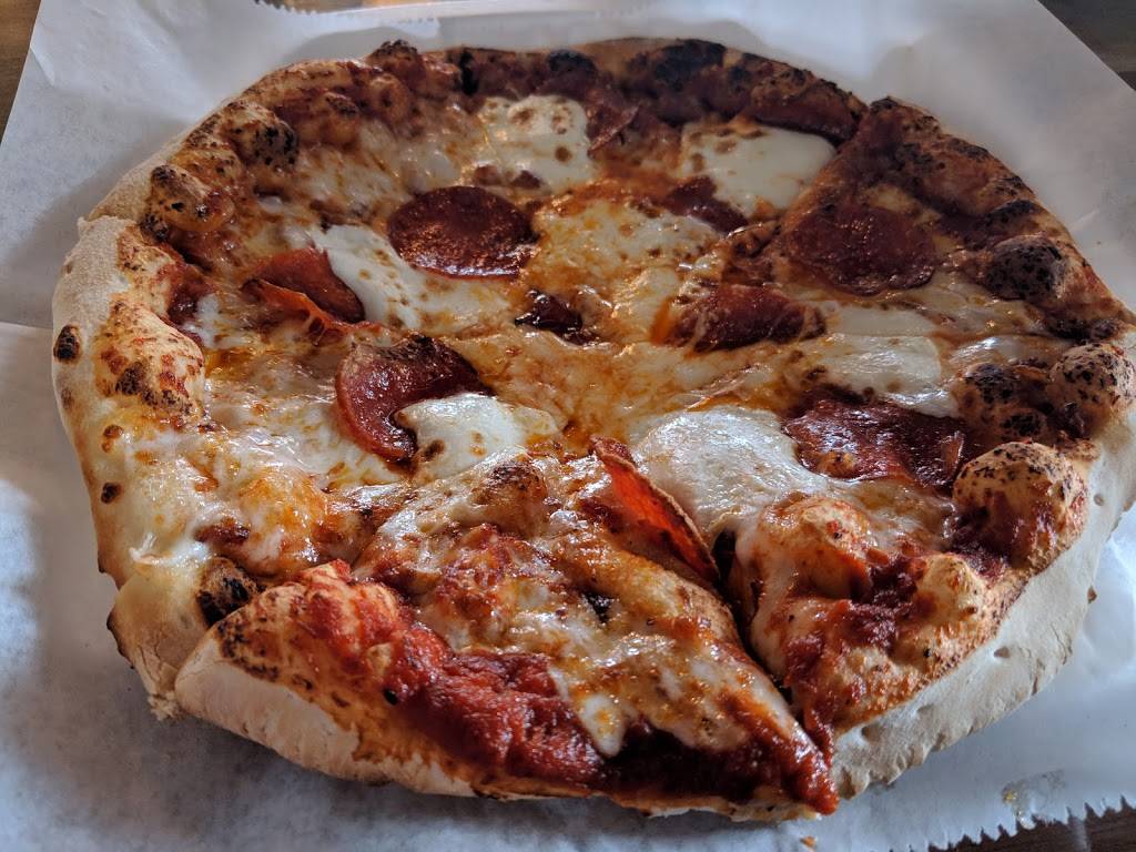 SÖZ Scratch Pizza | restaurant | 2106 N Zaragoza Rd #211, El Paso, TX 79938, USA | 9152062159 OR +1 915-206-2159