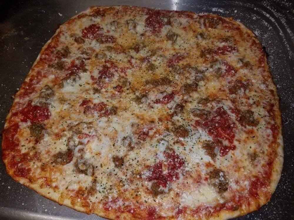 Lil Tonys | restaurant | 12091 18 Mile Rd, Gowen, MI 49326, USA | 6162005114 OR +1 616-200-5114