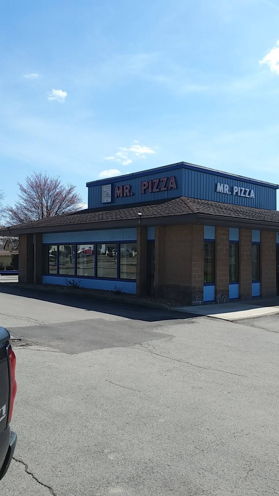 Mr Pizza | restaurant | 1204 E Washington St, New Castle, PA 16101, USA | 7246586603 OR +1 724-658-6603