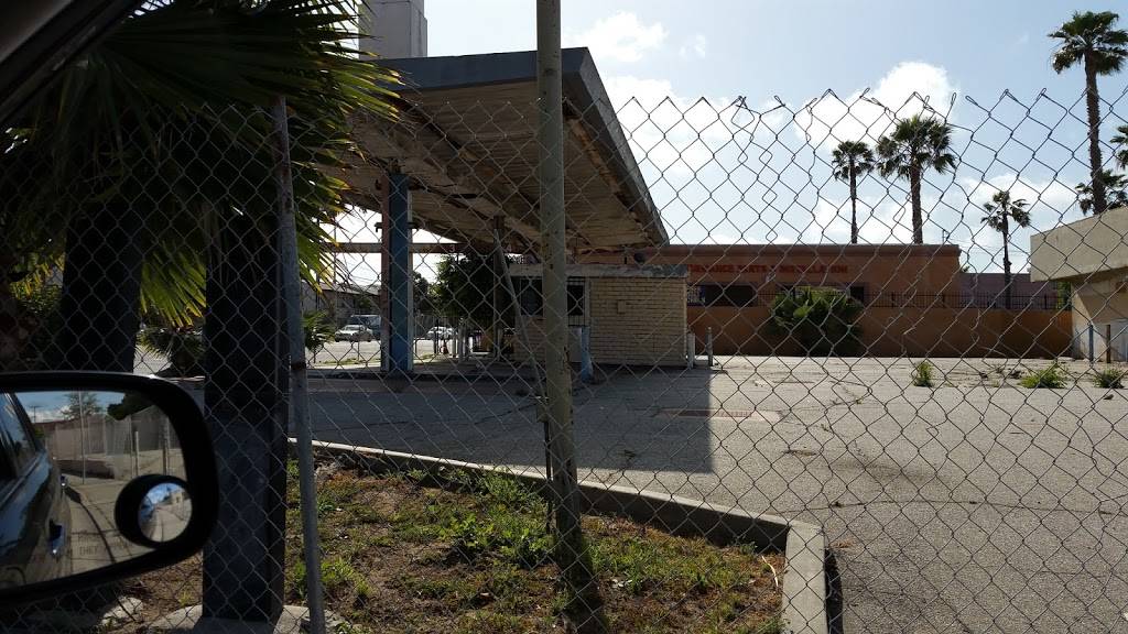 Mariscos El Puerto Escondido | restaurant | 3629 W Imperial Hwy, Inglewood, CA 90303, USA | 3106809667 OR +1 310-680-9667