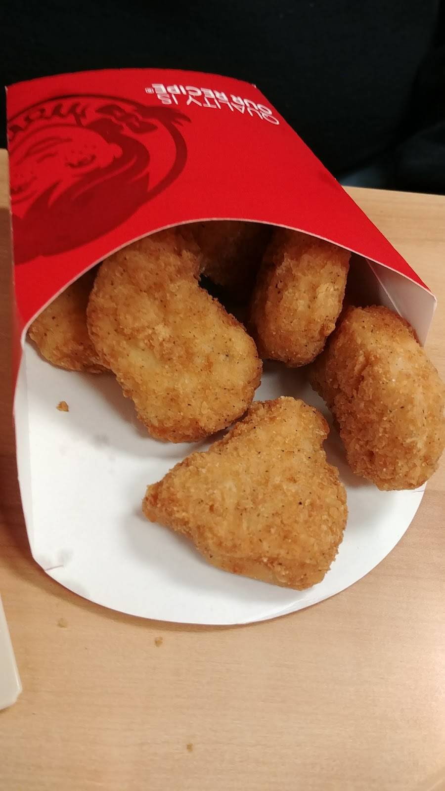 Wendys | restaurant | 1500 4 Seasons Blvd, Hendersonville, NC 28792, USA | 8286970095 OR +1 828-697-0095