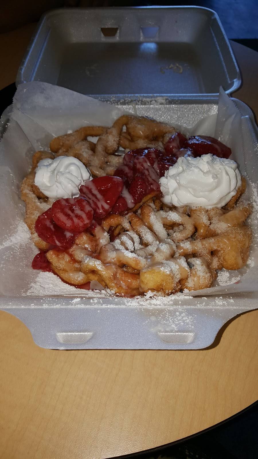 The Donut Guy | restaurant | 149 S Congress St, Winnsboro, SC 29180, USA | 8034226862 OR +1 803-422-6862