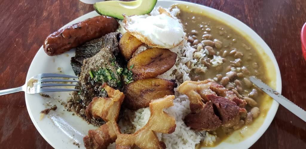 Puerto Colombia Grill | restaurant | 9 Howe Ave, Passaic, NJ 07055, USA | 9734712501 OR +1 973-471-2501