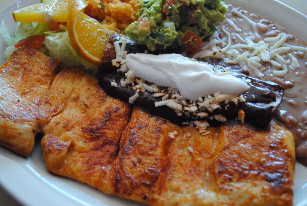 La Fuente Restaurant | restaurant | 2950 W 59th St, Chicago, IL 60629, USA | 7737789449 OR +1 773-778-9449