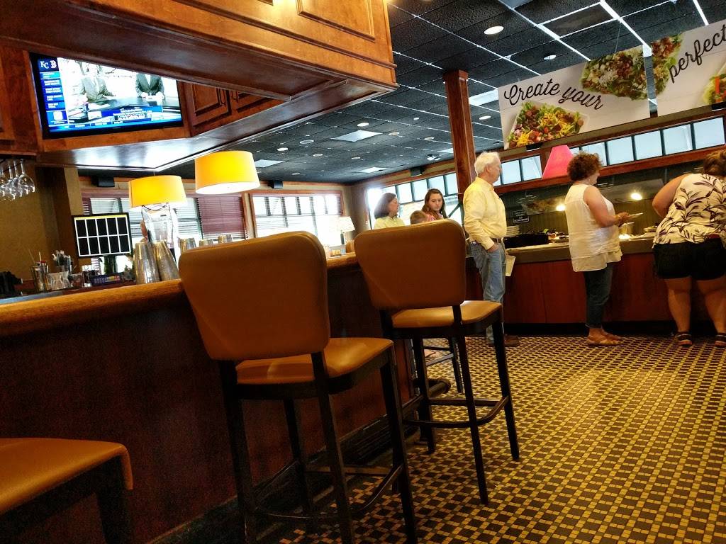 Ruby Tuesday | restaurant | 58 Stephen King Dr, Augusta, ME 04330, USA | 2076238710 OR +1 207-623-8710