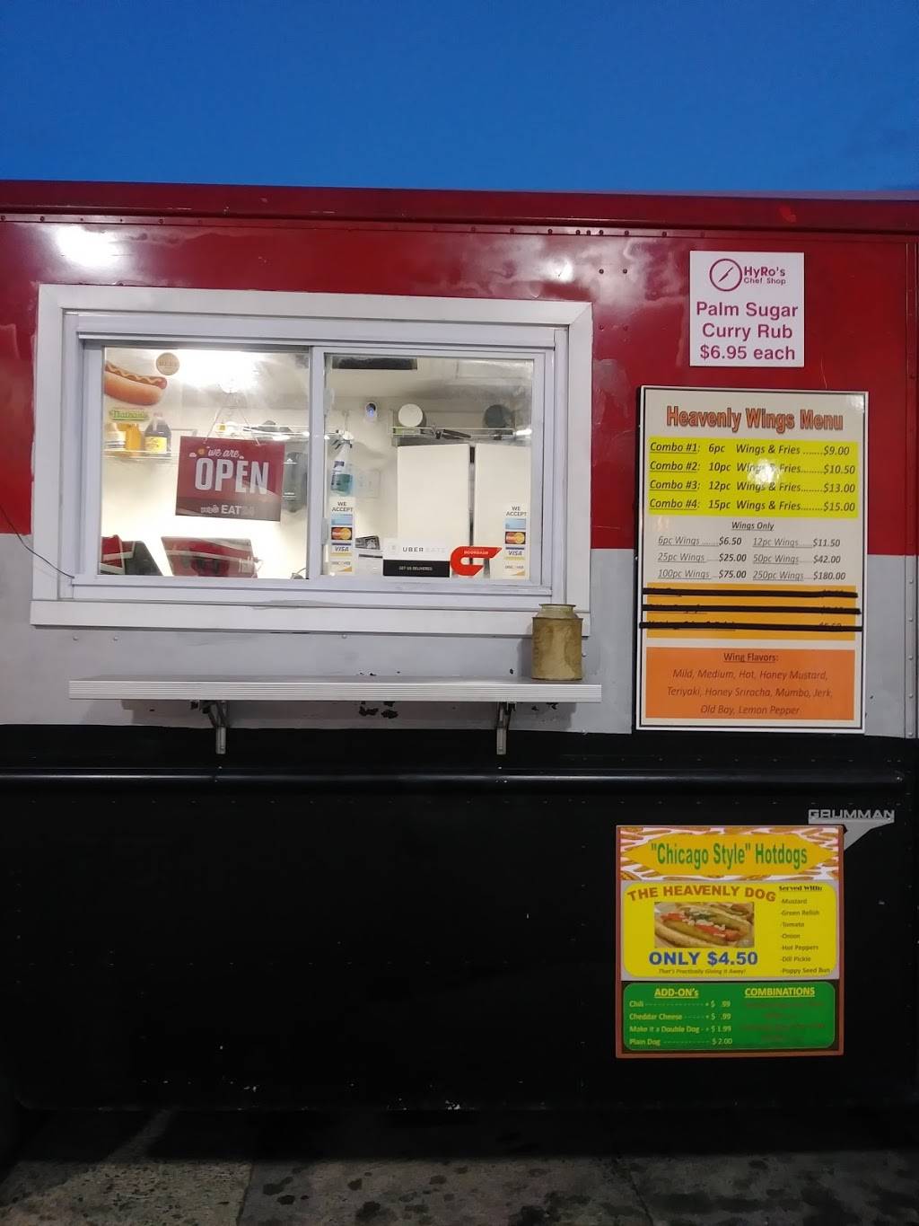 Heavenly Wings | restaurant | 9331 Georgia Ave, Silver Spring, MD 20910, USA | 2406607558 OR +1 240-660-7558