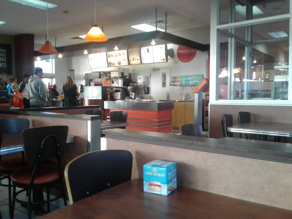 A&W Canada | restaurant | 1555 Boulevard de Montarville, Boucherville, QC J4B 8T3, Canada | 4506452561 OR +1 450-645-2561