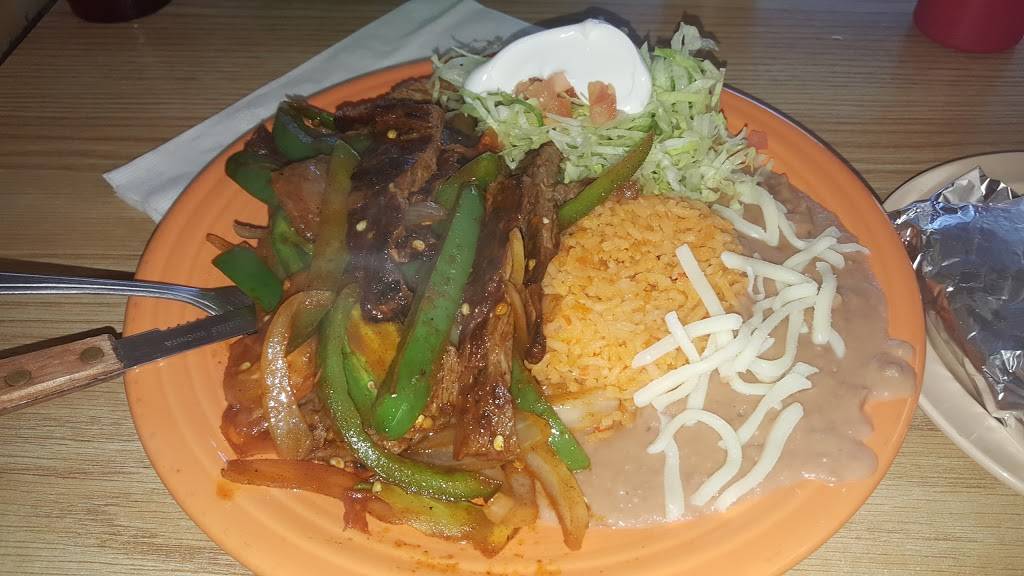 Los Azares Mexican Grill | restaurant | 7148 N Harlem Ave, Chicago, IL 60631, USA | 7733022132 OR +1 773-302-2132