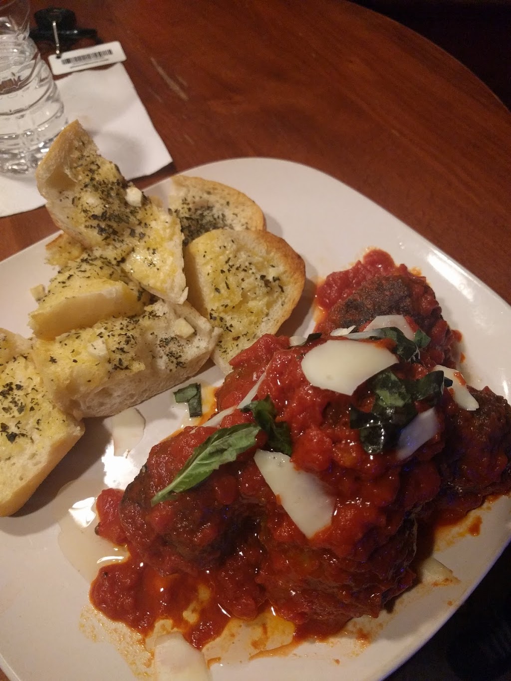 Cafe Avellino | restaurant | 242 Humphrey St, Swampscott, MA 01907, USA | 7815844435 OR +1 781-584-4435