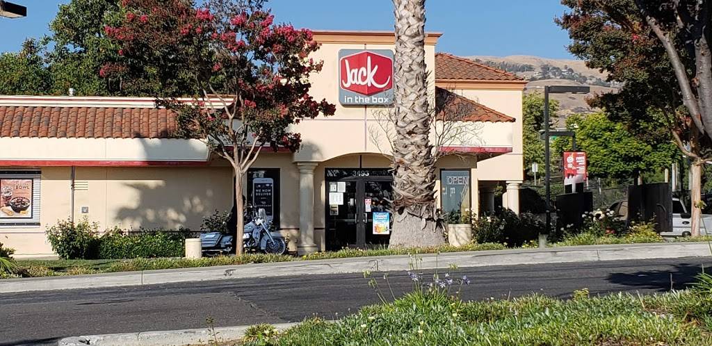 Jack in the Box | restaurant | 3493 McKee Rd, San Jose, CA 95127, USA | 4085994664 OR +1 408-599-4664