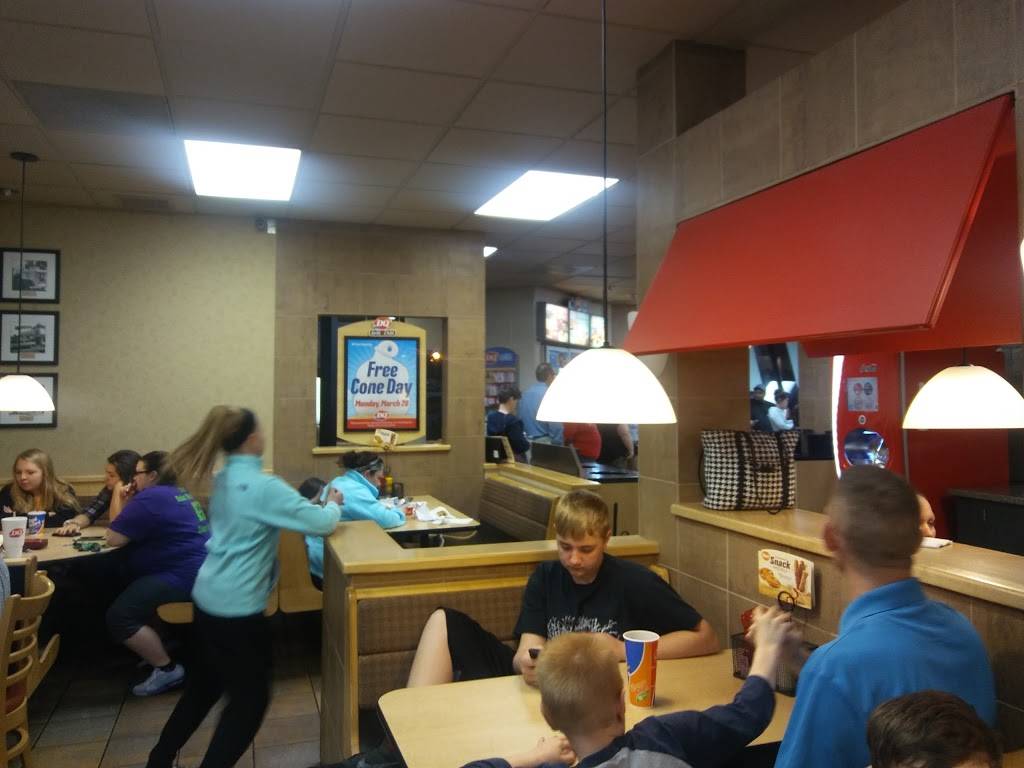 Dairy Queen Grill & Chill | restaurant | 6205 Bardstown Rd, Louisville, KY 40291, USA | 5022312417 OR +1 502-231-2417