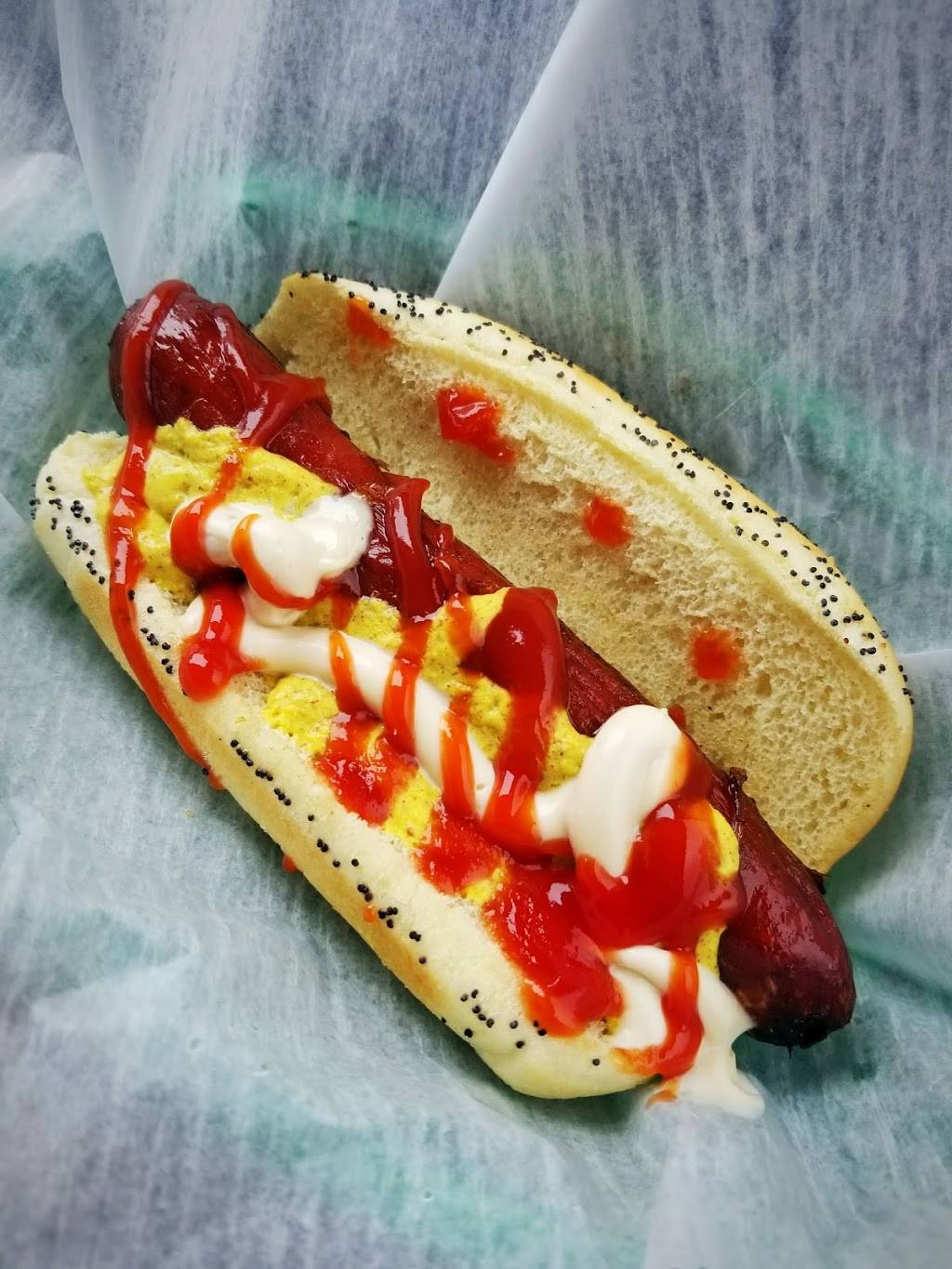 Scotty Dog | restaurant | 437 Rantoul St, Beverly, MA 01915, USA | 9789693487 OR +1 978-969-3487