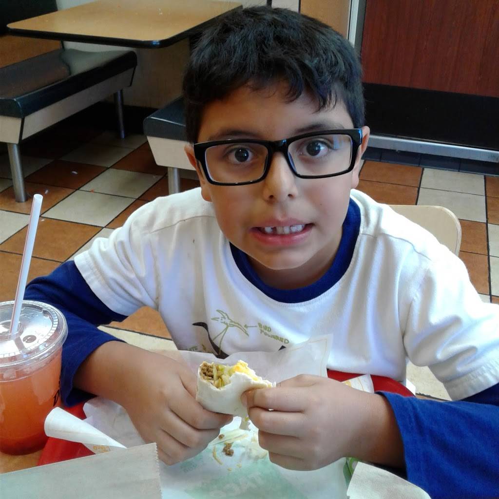 Del Taco | meal takeaway | 10494 Magnolia Ave, Riverside, CA 92505, USA | 9517850533 OR +1 951-785-0533