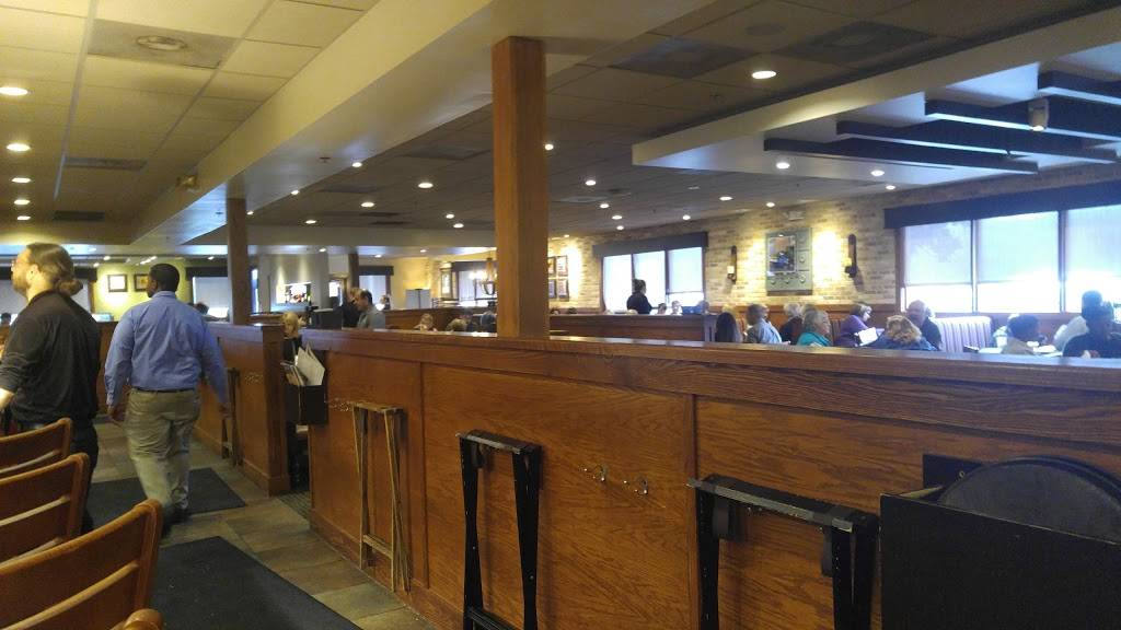 Carrabbas Italian Grill | restaurant | 10408 E Independence Blvd, Matthews, NC 28105, USA | 7048440464 OR +1 704-844-0464