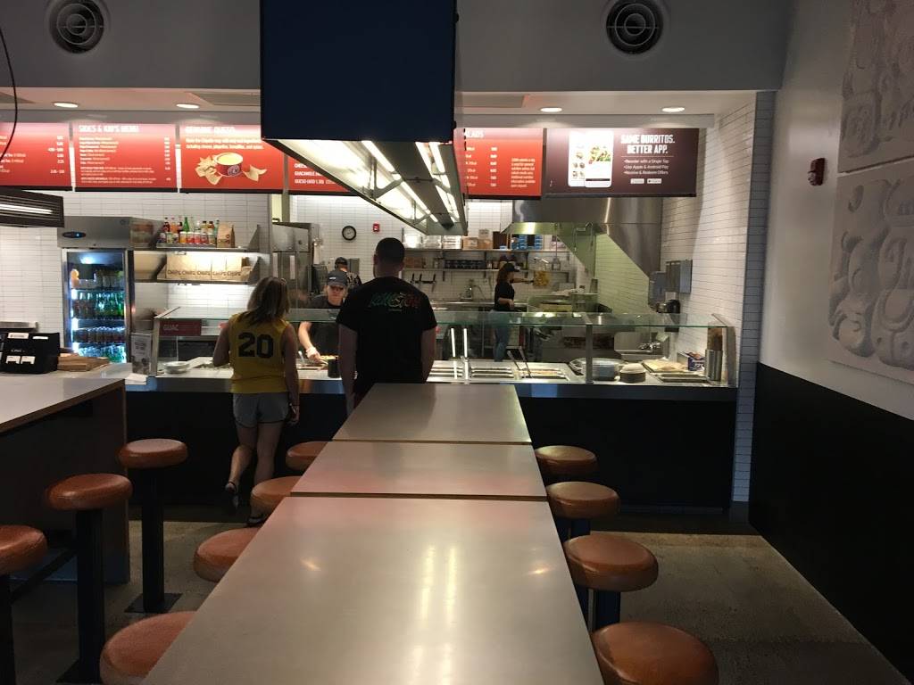 Chipotle Mexican Grill | restaurant | 2 Commercial Pkwy, Branford, CT 06405, USA | 2033151506 OR +1 203-315-1506