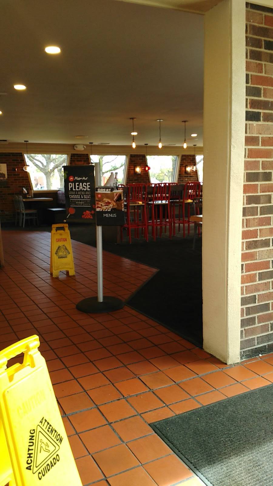 Pizza Hut | restaurant | 733 E Central Ave, West Carrollton, OH 45449, USA | 9378669399 OR +1 937-866-9399