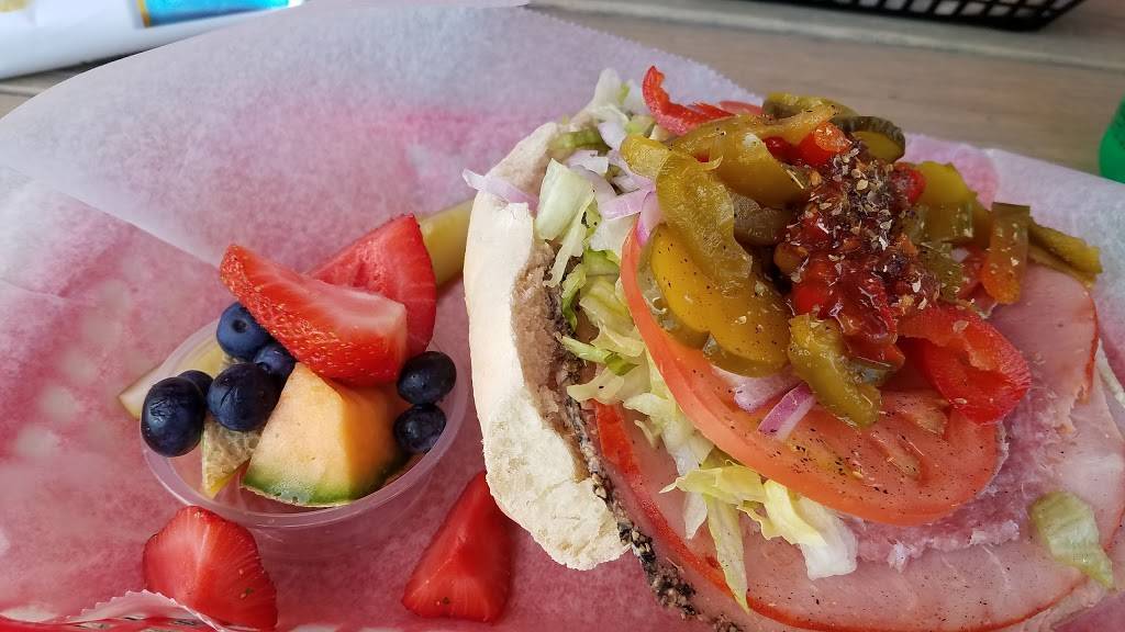 Harpers Sandwiches & Such | meal takeaway | 4390 Summit Bridge Rd # 1, Middletown, DE 19709, USA | 3023765700 OR +1 302-376-5700