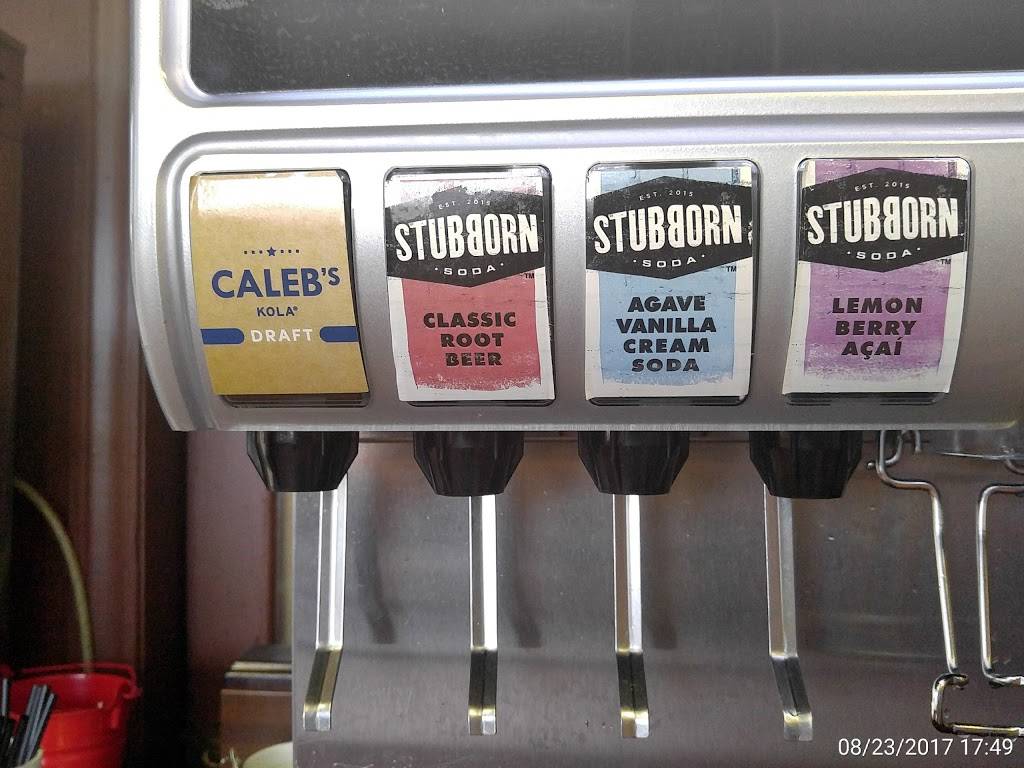 Sids Main Street Bbq | restaurant | 702 Main St, Bandera, TX 78003, USA | 8307964227 OR +1 830-796-4227