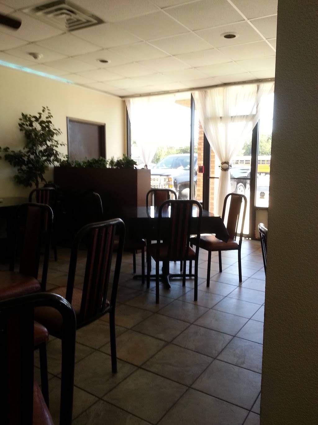 Kowloon | Chinese Seafood Restaurant | restaurant | 100 W Pioneer Pkwy #146, Arlington, TX 76010, USA | 8172755335 OR +1 817-275-5335