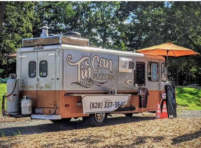 Tin Can Pizzeria | restaurant | 127 Bartlett St, Asheville, NC 28801, USA | 8283373647 OR +1 828-337-3647