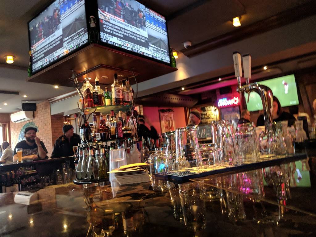 Pump House Grille Co | restaurant | 40 Lakeshore Rd E, Mississauga, ON L5G 1C8, Canada | 9058917867 OR +1 905-891-7867