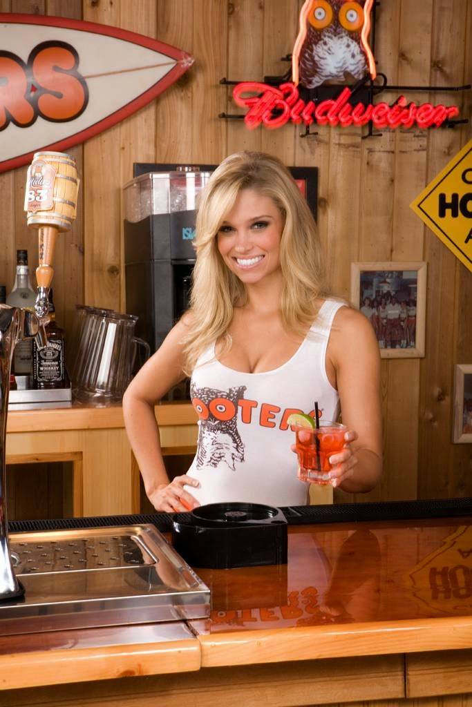 Hooters | restaurant | 3530 Foothills Rd, Las Cruces, NM 88011, USA | 5755219898 OR +1 575-521-9898