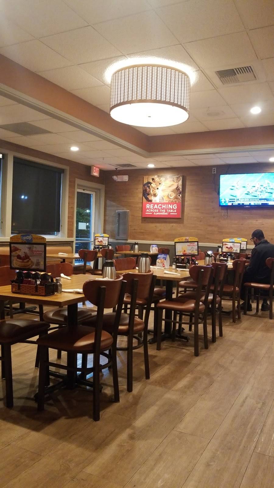 IHOP | restaurant | 6151 University Dr NW, Huntsville, AL 35806, USA | 2568300047 OR +1 256-830-0047