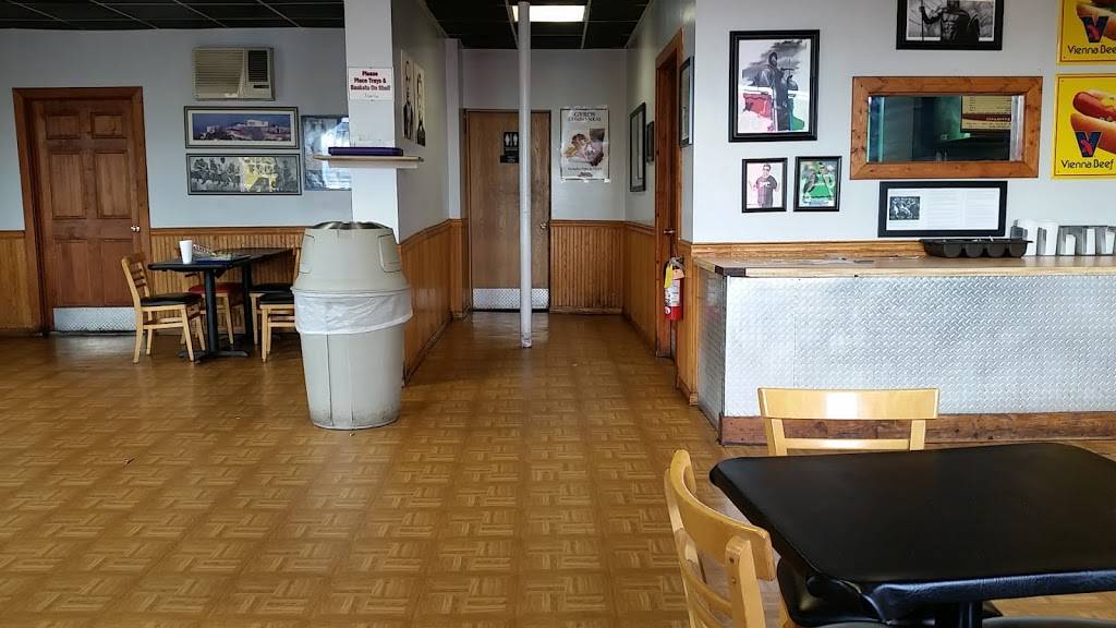 Columbus Drive Gyros | restaurant | 502 W Columbus Dr, East Chicago, IN 46312, USA | 2193974976 OR +1 219-397-4976