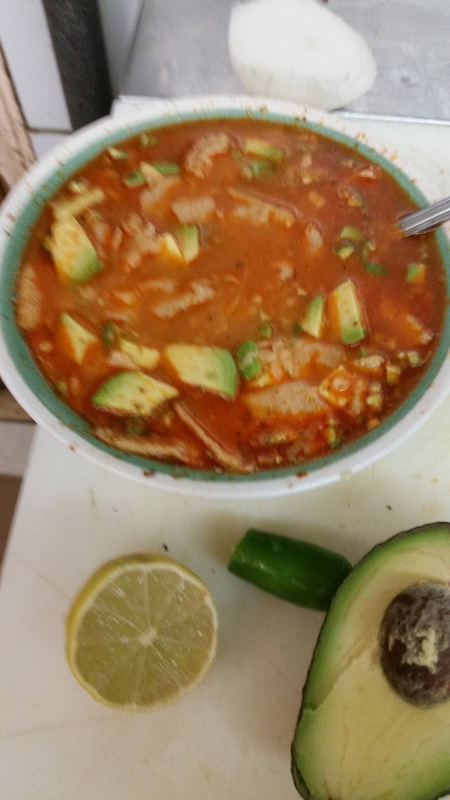 Birrieria Jalisco | restaurant | 2462 W 47th St, Chicago, IL 60632, USA | 7733765117 OR +1 773-376-5117