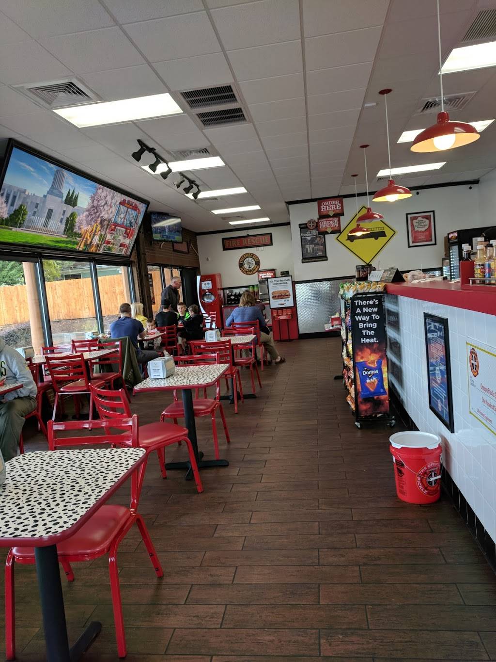 Firehouse Subs | meal delivery | 3810 Commercial St SE, Salem, OR 97302, USA | 9717192941 OR +1 971-719-2941
