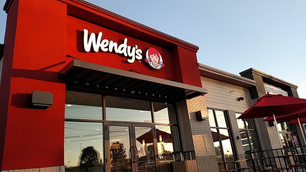 Wendys | restaurant | 4100 Pelham Rd, Greenville, SC 29615, USA | 8645521121 OR +1 864-552-1121
