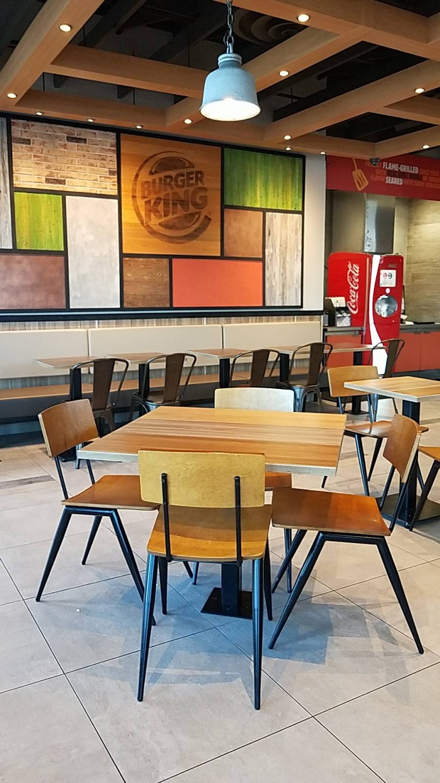 Burger King | restaurant | 3200 West 183rd St, Hazel Crest, IL 60430, USA | 7088168451 OR +1 708-816-8451