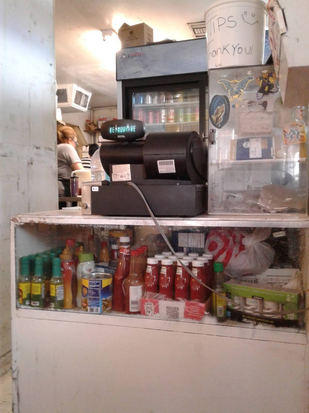 Adrians #2 | restaurant | 1011 W Main St, Mesa, AZ 85201, USA | 4806101231 OR +1 480-610-1231