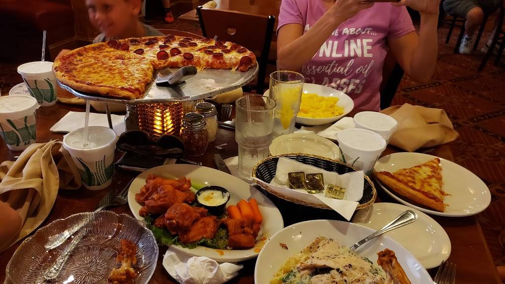 Pasquales Italian Restaurant | restaurant | 242 Main St, East Aurora, NY 14052, USA | 7166550100 OR +1 716-655-0100