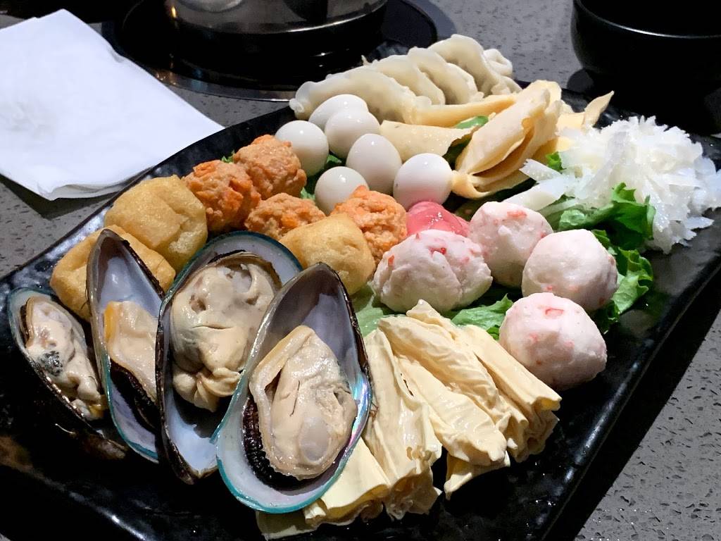 Kpot Korean BBQ & Hot Pot | restaurant | 789 Franklin Mills Cir, Philadelphia, PA 19154, USA | 2157099588 OR +1 215-709-9588