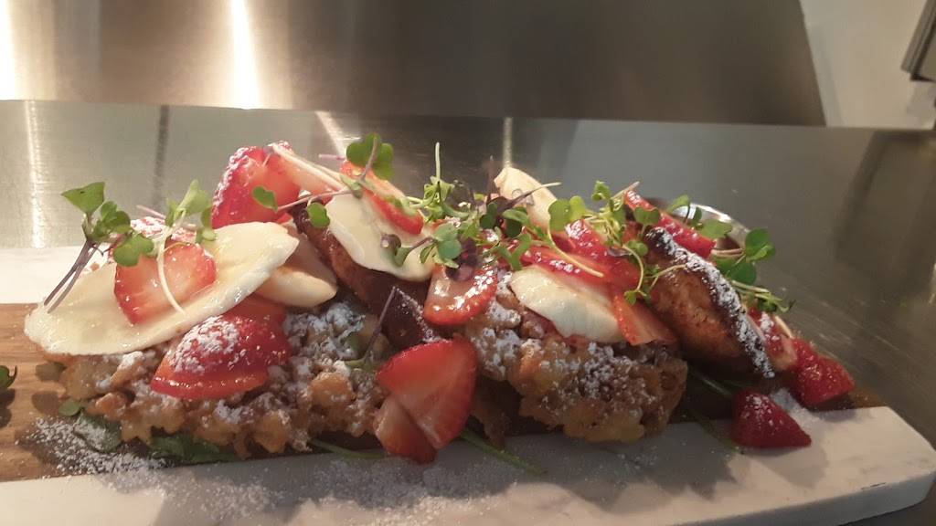 First Draft Taproom & Kitchen | restaurant | 1230 S Olive St, Los Angeles, CA 90015, USA | 2135365267 OR +1 213-536-5267