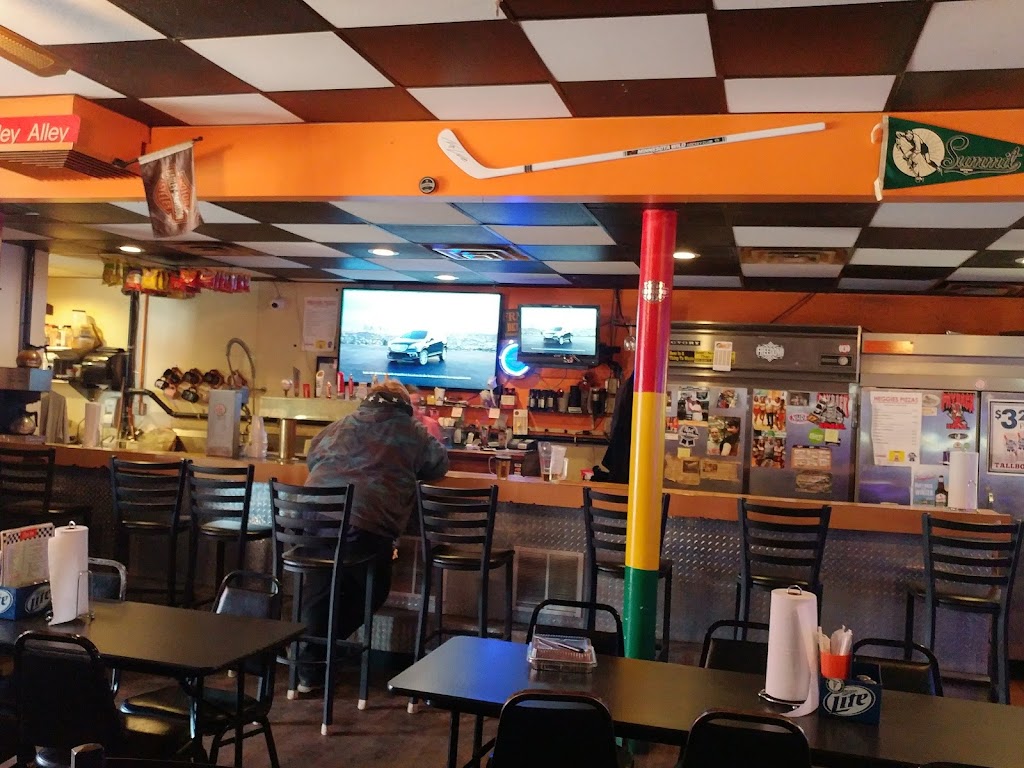 Cedar Inn | restaurant | 4155 Cedar Ave S, Minneapolis, MN 55407, USA | 6127299785 OR +1 612-729-9785