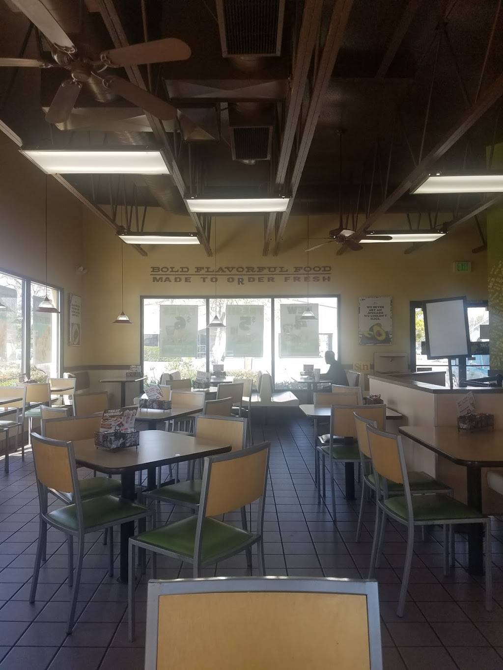 Del Taco | meal takeaway | 1816 N Broadway, Santa Maria, CA 93454, USA | 8053497352 OR +1 805-349-7352