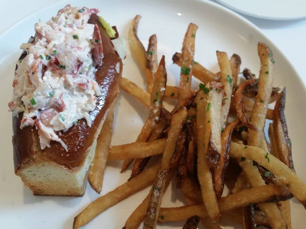 Davio’s Northern Italian Steakhouse | restaurant | 250 Granite St, Braintree, MA 02184, USA | 7818434810 OR +1 781-843-4810