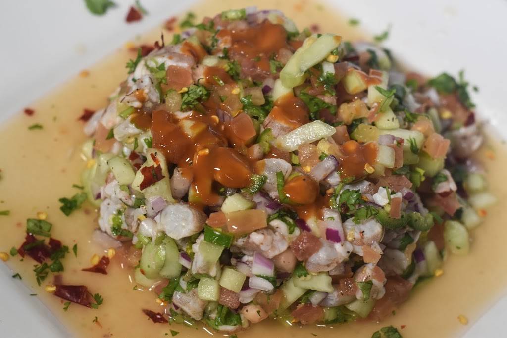 Tacos Y Mariscos Gio | restaurant | 395 S Federal Blvd, Denver, CO 80219, USA | 7205777849 OR +1 720-577-7849