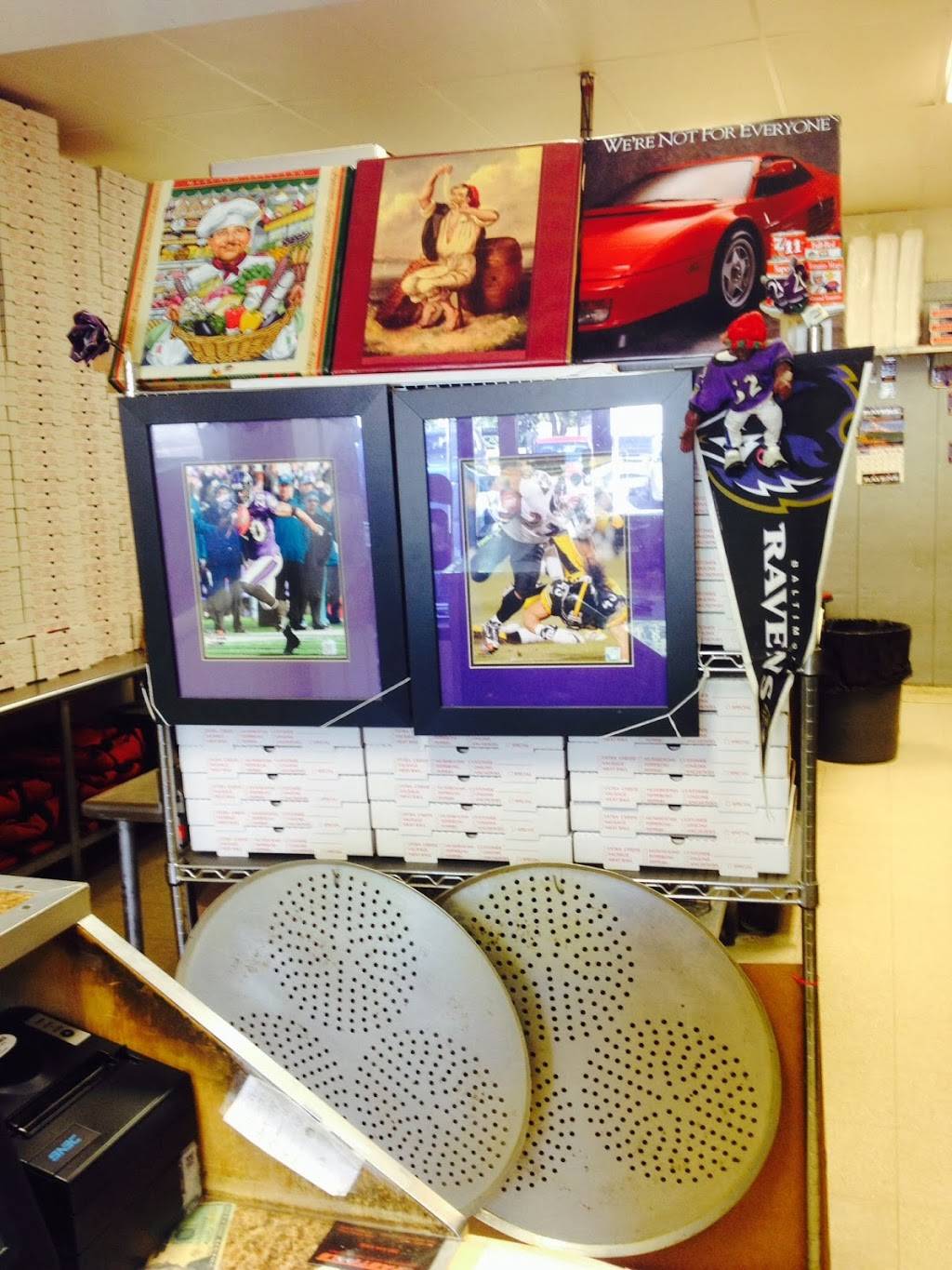 Pizza Ravens | restaurant | 8611 Fort Smallwood Rd D, Pasadena, MD 21122, USA | 4102558888 OR +1 410-255-8888