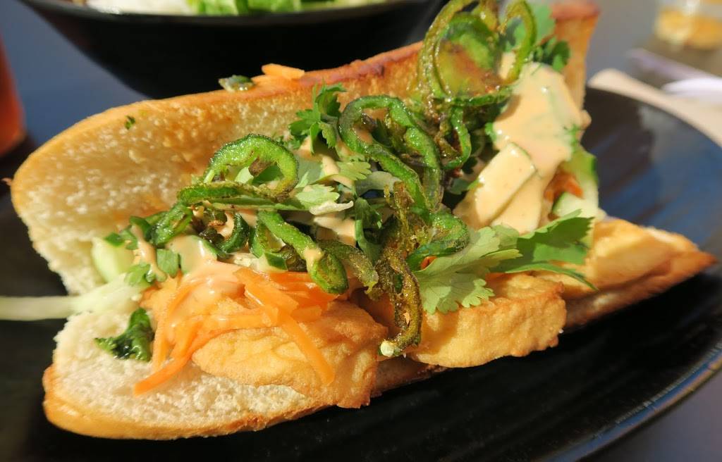 Sawleaf Vietnamese Cafe | restaurant | 13786 Jamboree Rd C, Irvine, CA 92602, USA | 7144179028 OR +1 714-417-9028