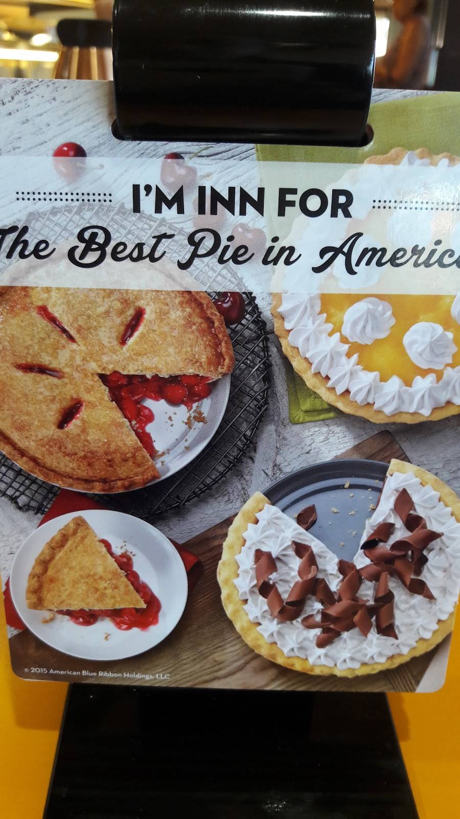 Village Inn | bakery | 7801 N Mesa St, El Paso, TX 79932, USA | 9155817205 OR +1 915-581-7205