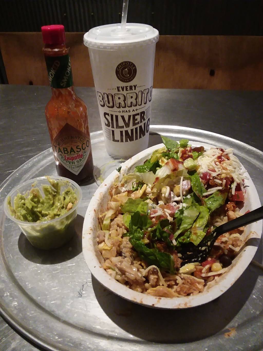 Chipotle Mexican Grill | restaurant | 1418 66th St N, St. Petersburg, FL 33710, USA | 7273443946 OR +1 727-344-3946