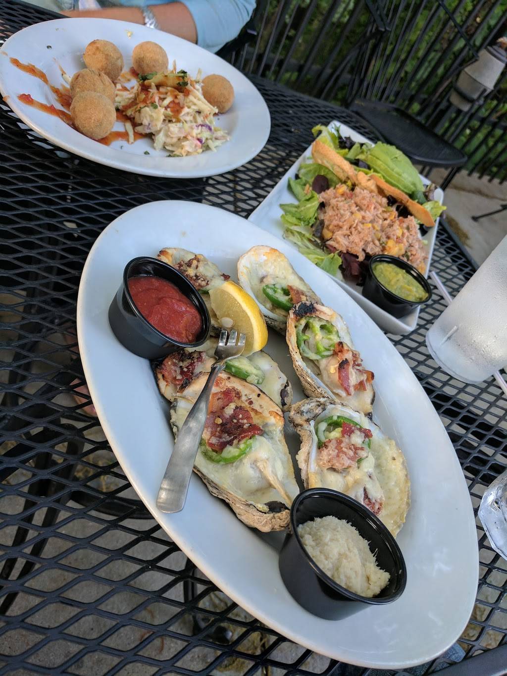 Puckett’s Boat House | restaurant | 94 E Main St, Franklin, TN 37064, USA | 6157902309 OR +1 615-790-2309