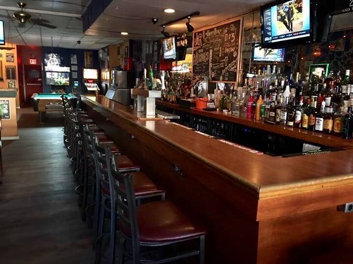 The Jar Bar | restaurant | 4506 48th Ave, Woodside, NY 11377, USA | 7187849616 OR +1 718-784-9616