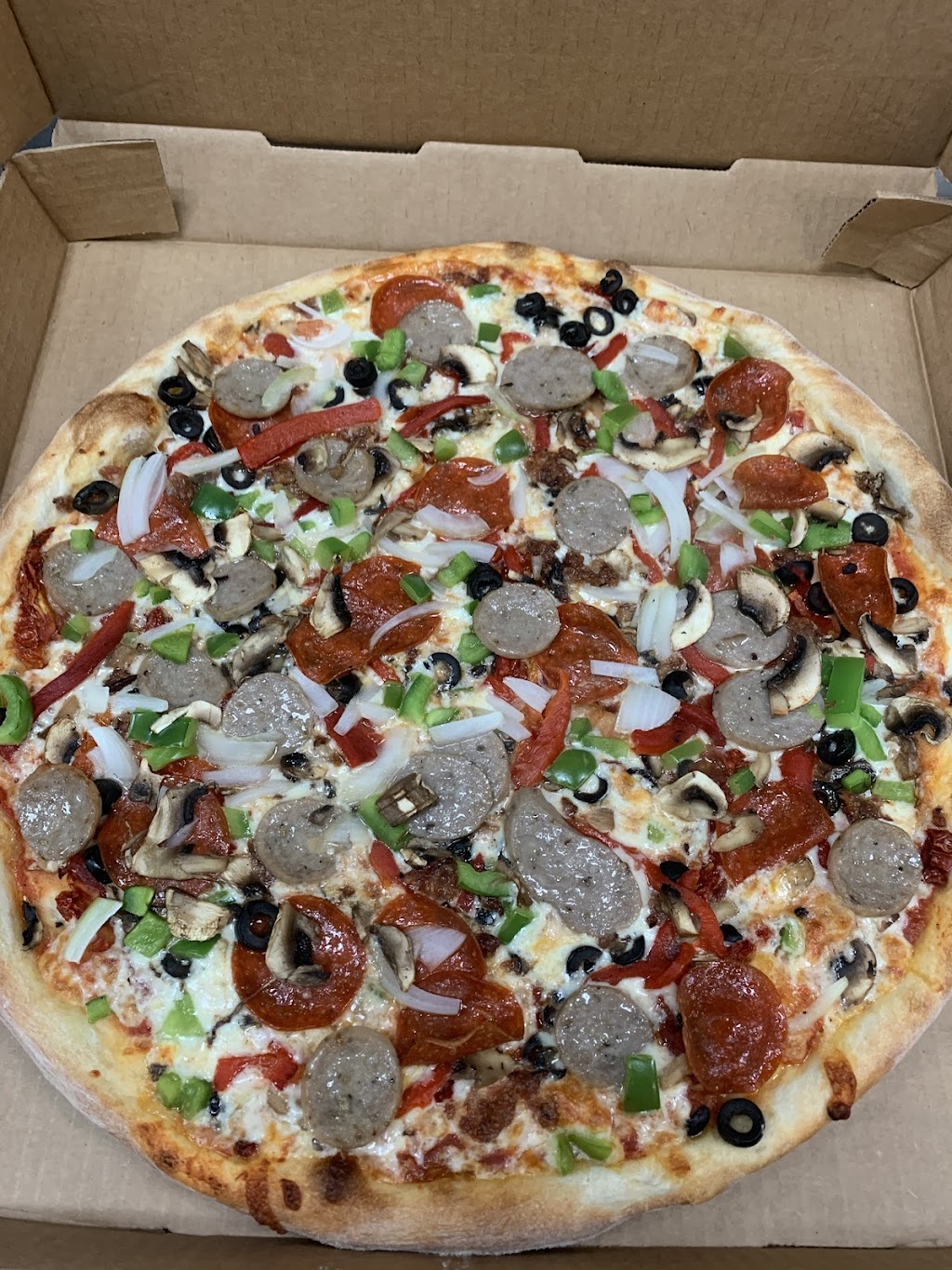 Papa Braulios Pizzeria | meal takeaway | 3100 Alafaya Trail, Oviedo, FL 32765, USA | 3217654551 OR +1 321-765-4551