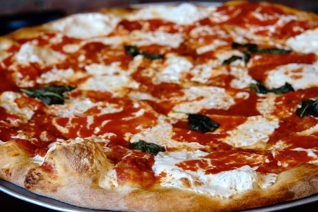 Grimaldis | restaurant | 1215 Surf Ave, Brooklyn, NY 11224, USA | 7186762630 OR +1 718-676-2630